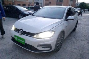 精明消費(fèi)，無憂交易——全方位解析上海二手車買賣平臺(tái)與報(bào)價(jià)策略