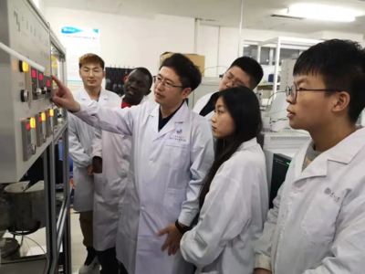 【盤聚人才 錦繡未來】堅守科研一線 助推產研融合--記大連理工大學盤錦產業技術研究院院長助理肖永厚